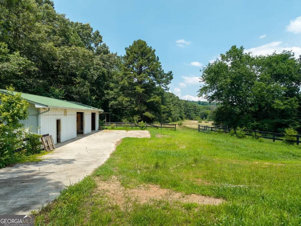774 Bray RD SW Calhoun, GA 30701