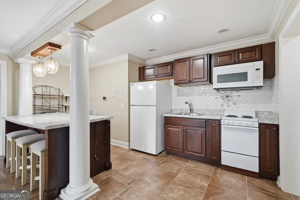 774 Bray RD SW Calhoun, GA 30701