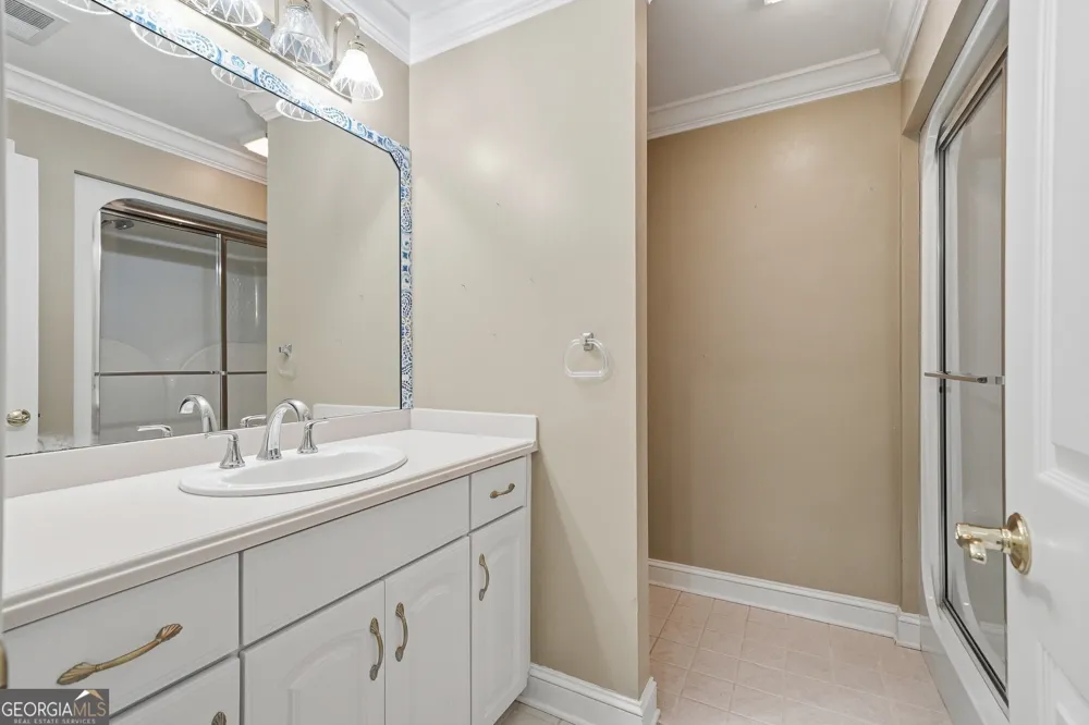 774 Bray RD SW Calhoun, GA 30701