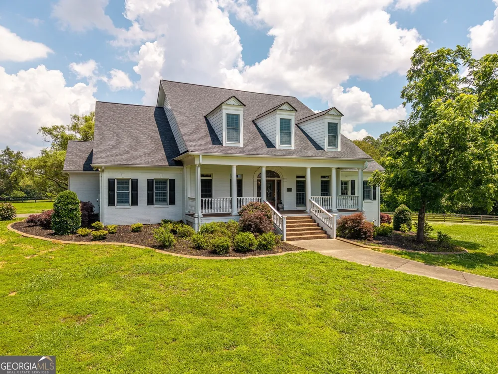 774 Bray RD SW Calhoun, GA 30701