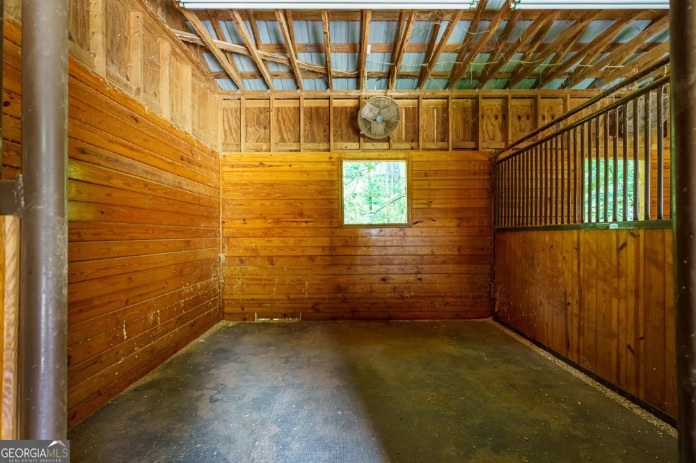 774 Bray RD SW Calhoun, GA 30701