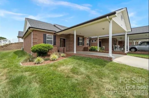 6277 Iris Court