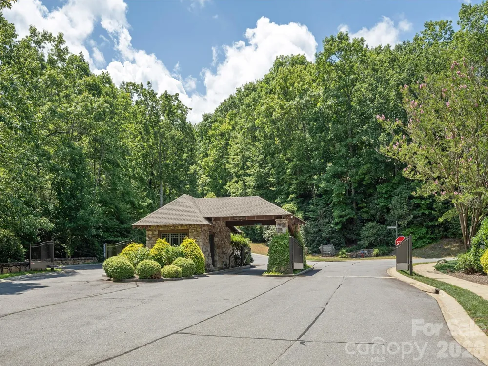 21 Sisters View Drive #144 Black Mountain, NC 28711
