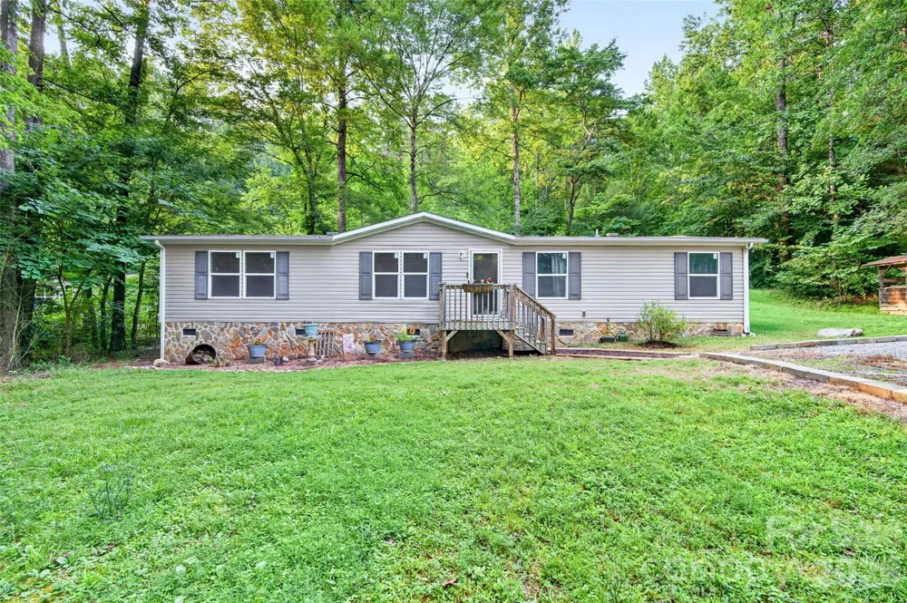 5249 Antler Drive Iron Station, NC 28080