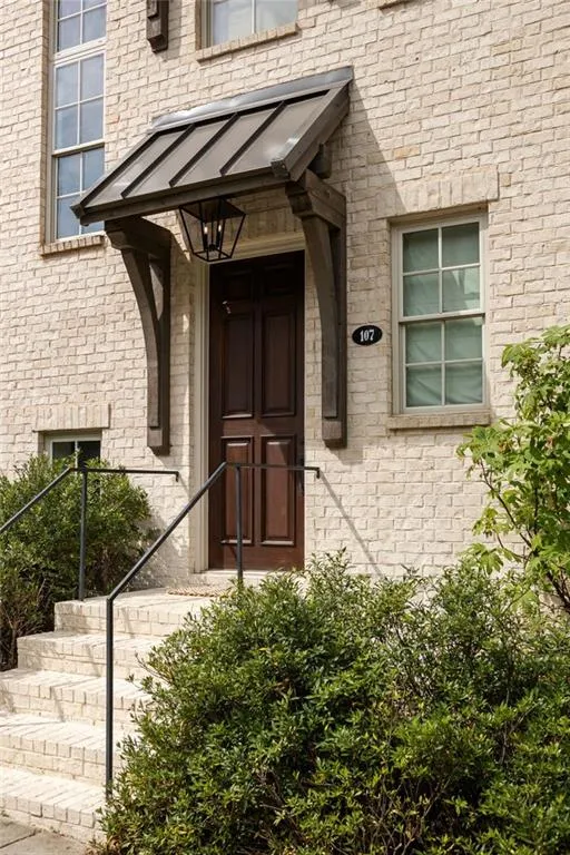 107 Ray Way Chattahoochee Hills, GA 30268