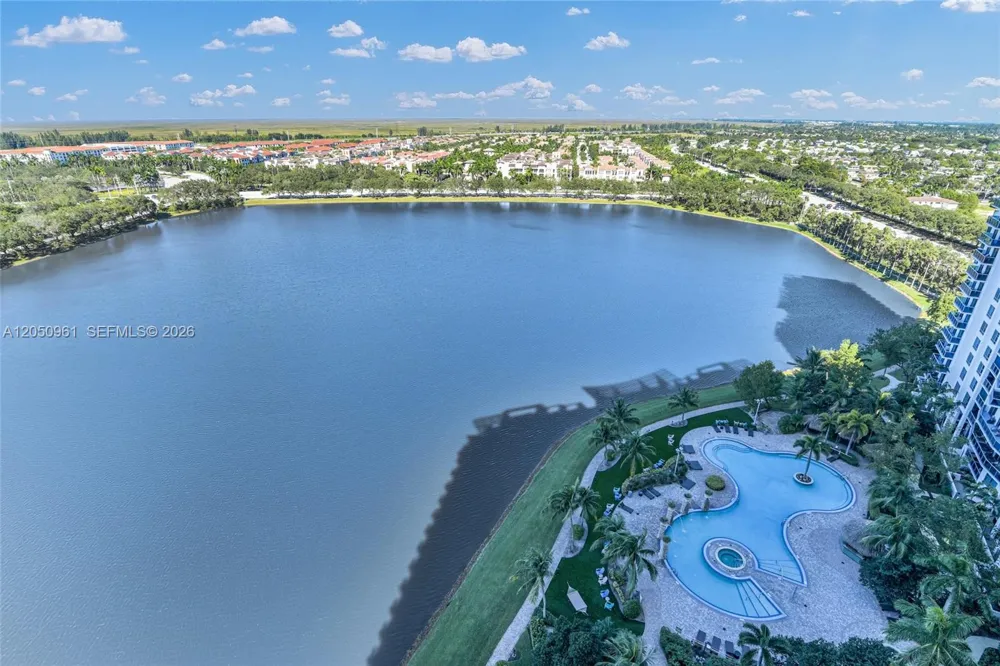 2681 Flamingo Rd #1903S Sunrise, FL 33323