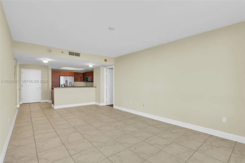 2681 Flamingo Rd #1903S Sunrise, FL 33323