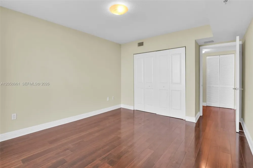 2681 Flamingo Rd #1903S Sunrise, FL 33323