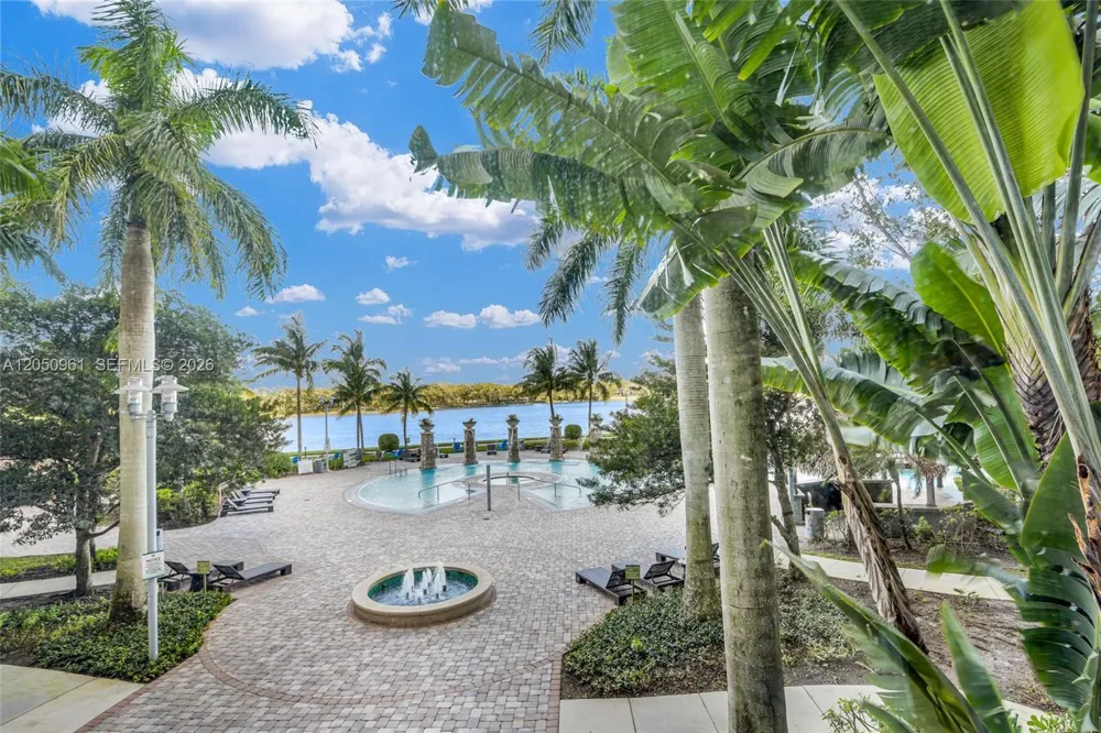 2681 Flamingo Rd #1903S Sunrise, FL 33323