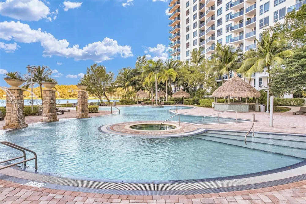 2681 Flamingo Rd #1903S Sunrise, FL 33323