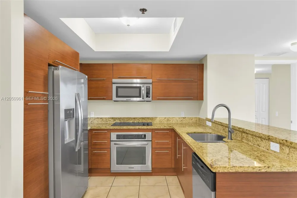 2681 Flamingo Rd #1903S Sunrise, FL 33323