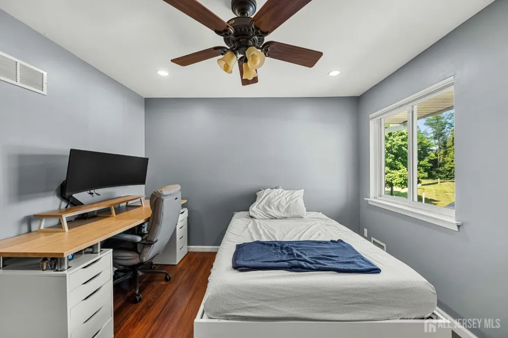 1 Quincy Circle South Brunswick, NJ 08810