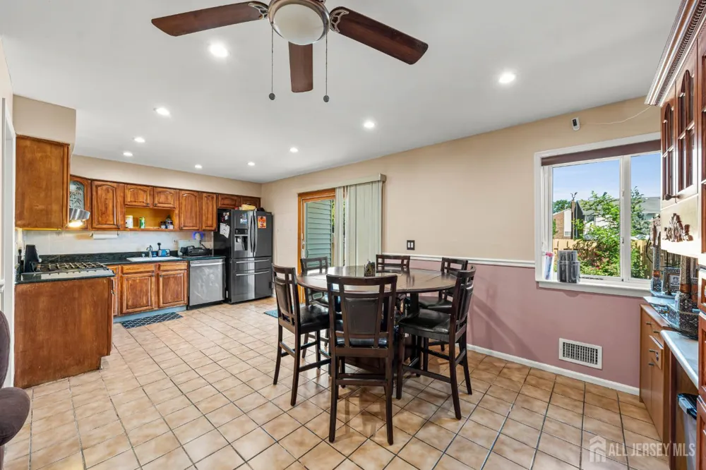 1 Quincy Circle South Brunswick, NJ 08810