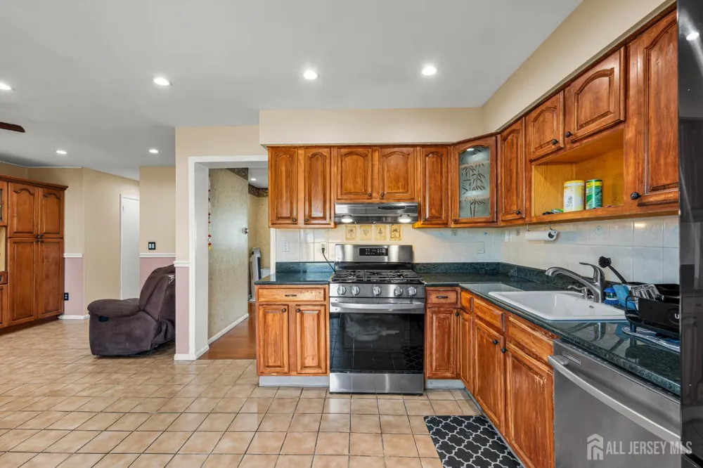1 Quincy Circle South Brunswick, NJ 08810