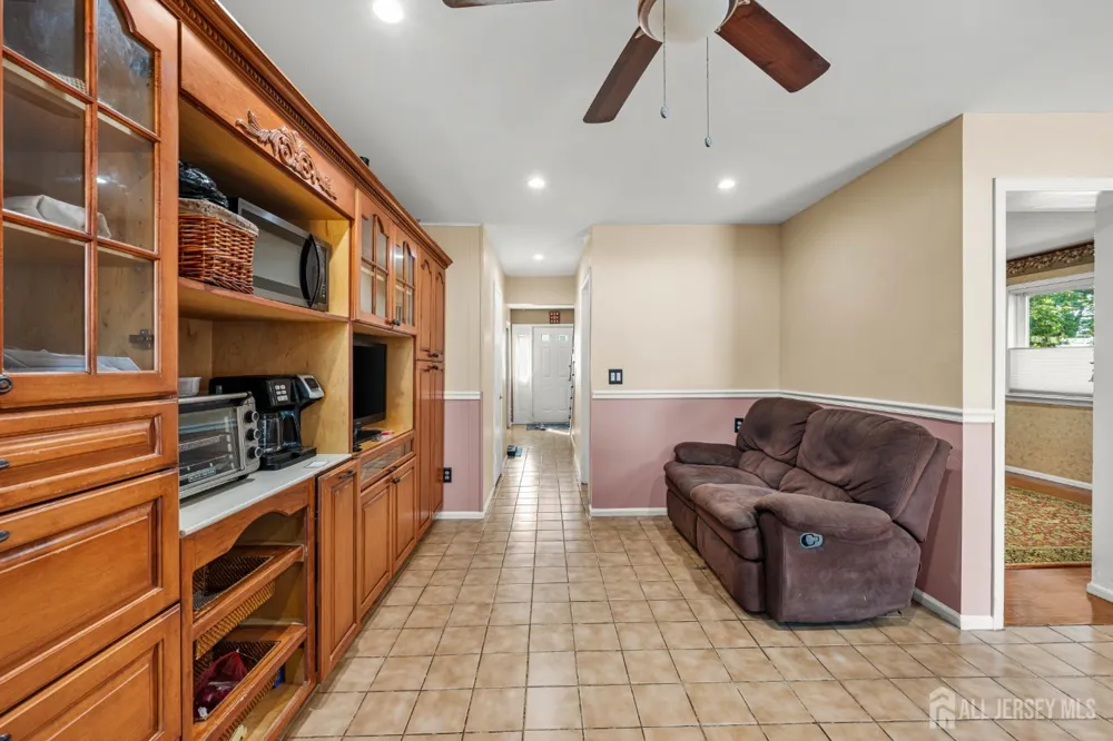 1 Quincy Circle South Brunswick, NJ 08810