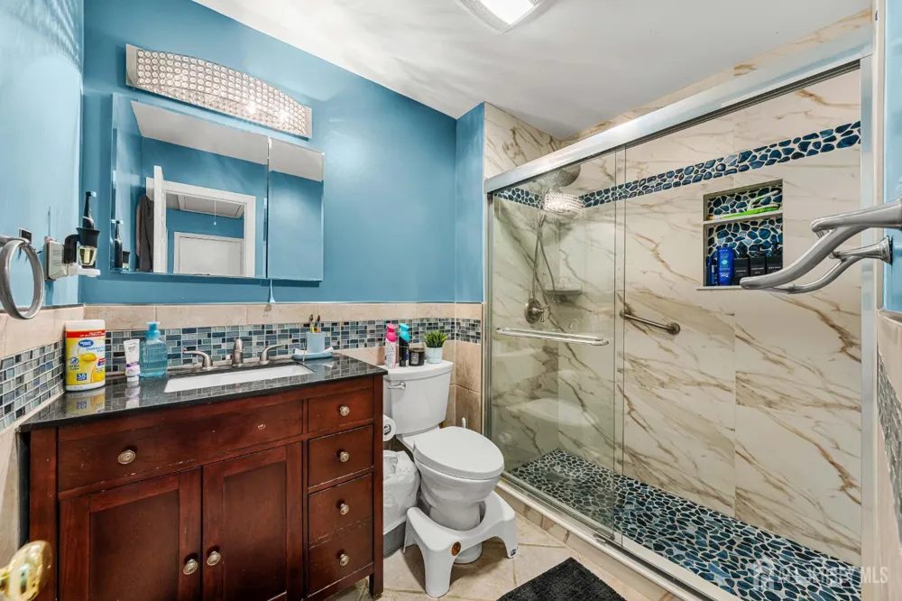1 Quincy Circle South Brunswick, NJ 08810