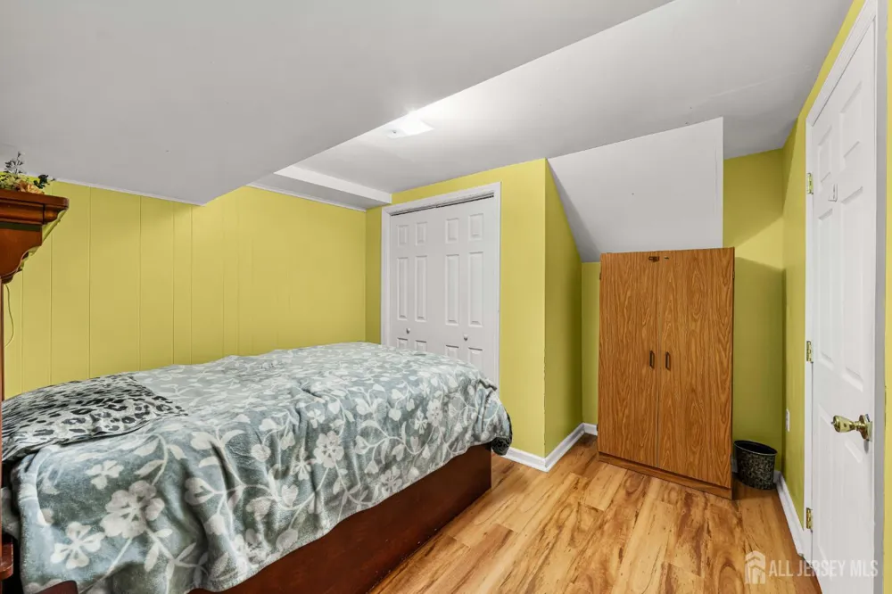 1 Quincy Circle South Brunswick, NJ 08810