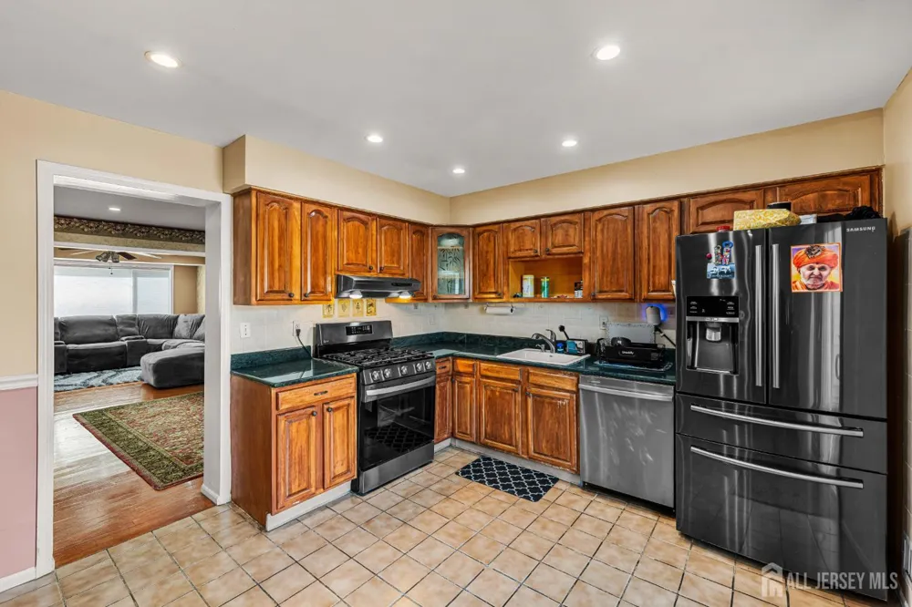 1 Quincy Circle South Brunswick, NJ 08810