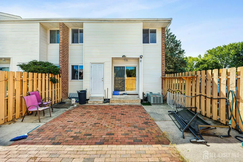1 Quincy Circle South Brunswick, NJ 08810
