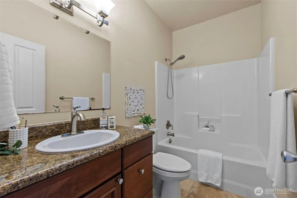 109 Shorey View Lane Chehalis, WA 98532