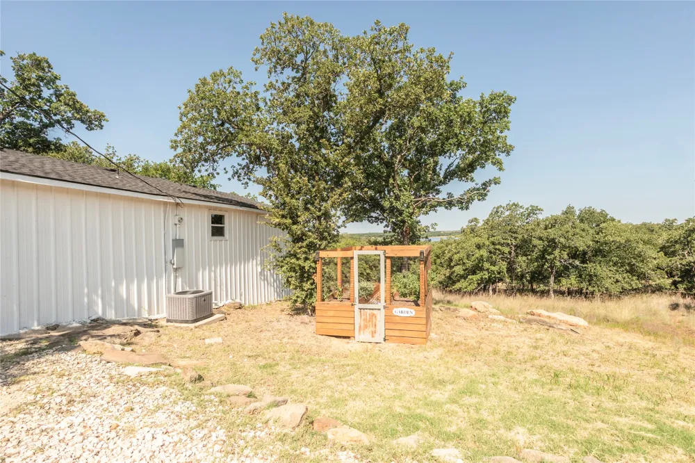 375 Nocona Drive Nocona, TX 76255