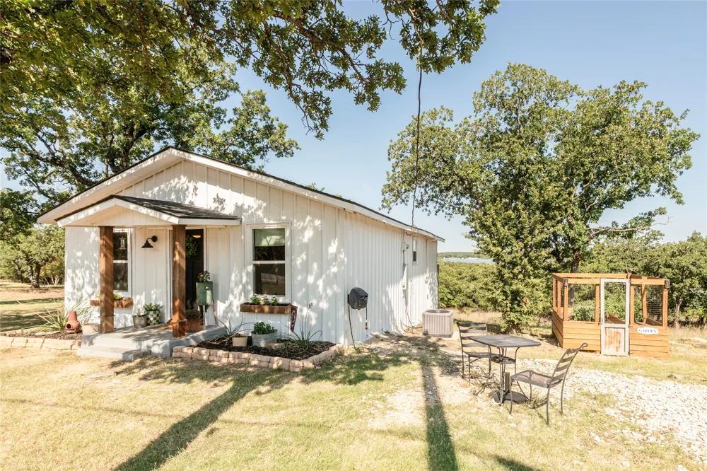 375 Nocona Drive Nocona, TX 76255