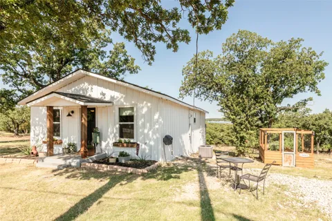 375 Nocona Drive