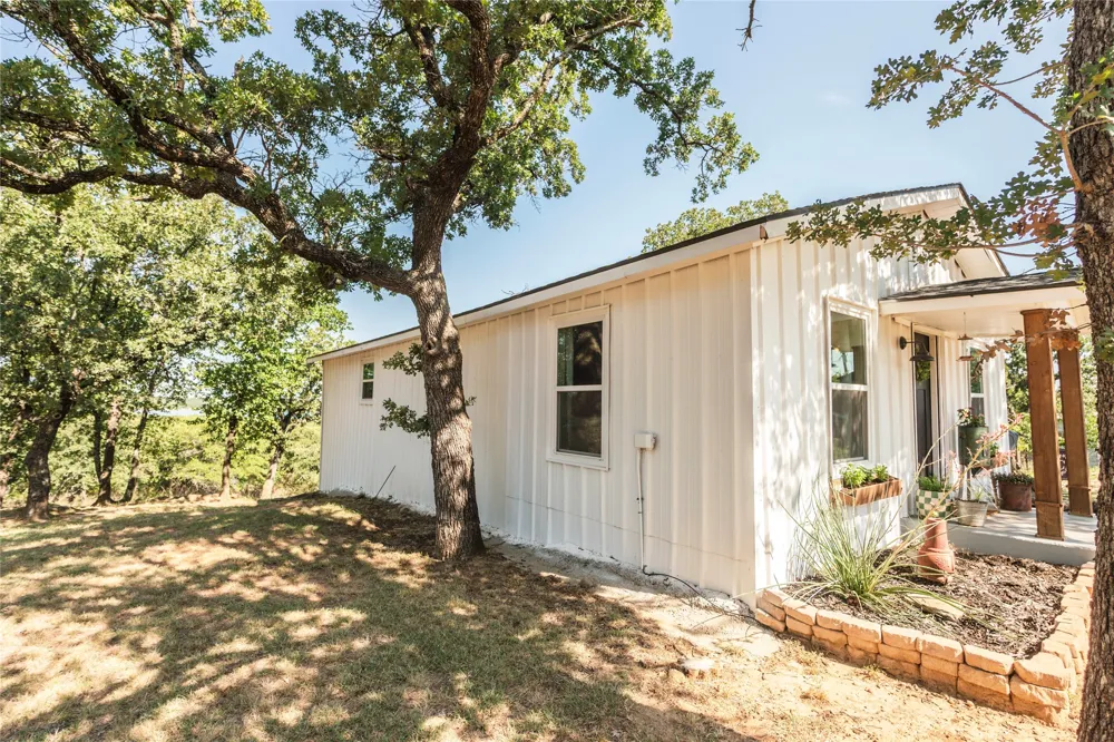 375 Nocona Drive Nocona, TX 76255