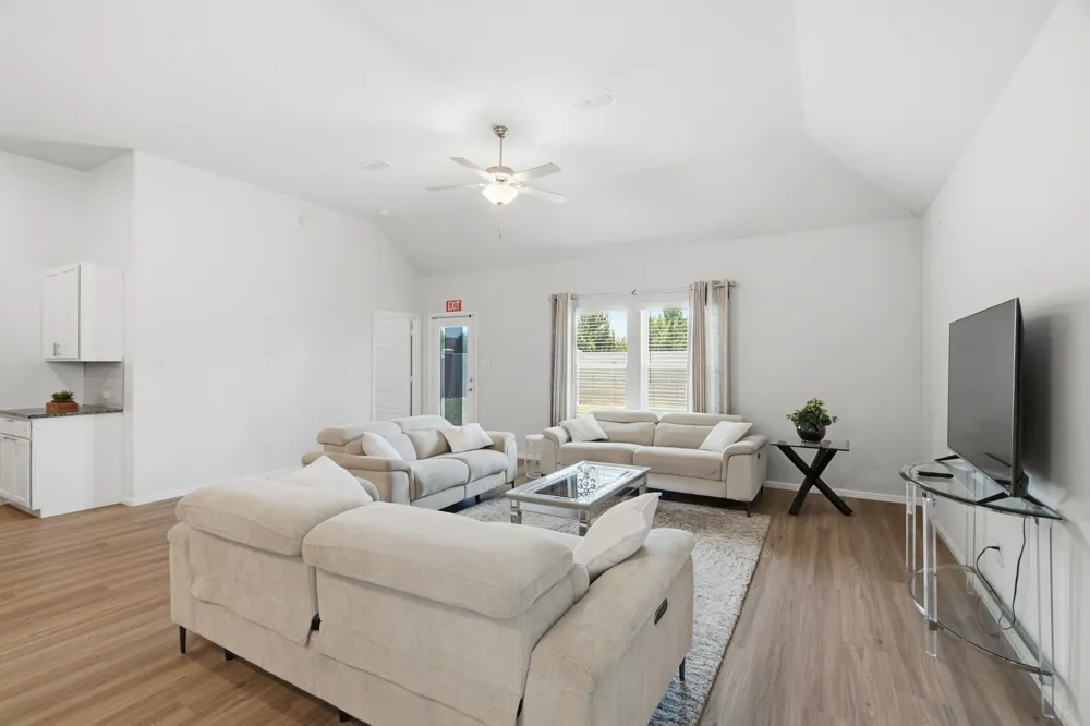 6921 Pampas Place Venus, TX 76084