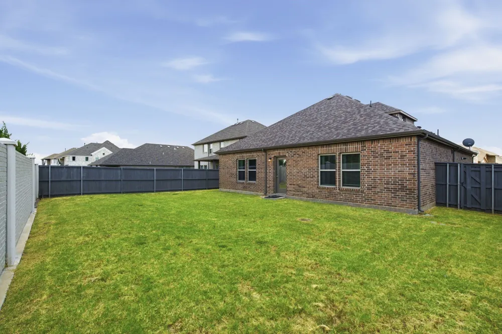 6921 Pampas Place Venus, TX 76084