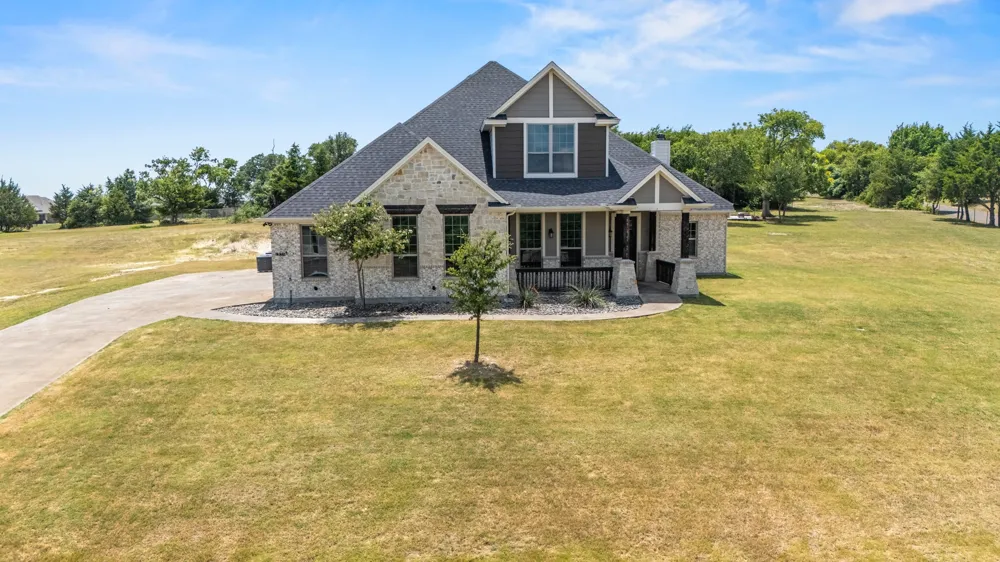 410 Silo Court Waxahachie, TX 75167