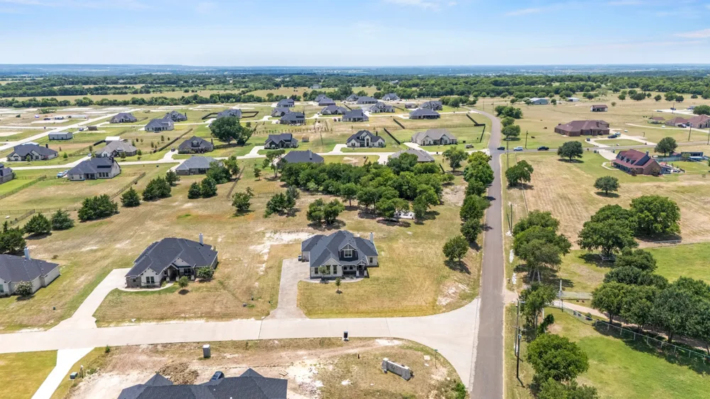 410 Silo Court Waxahachie, TX 75167