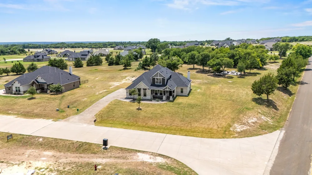 410 Silo Court Waxahachie, TX 75167