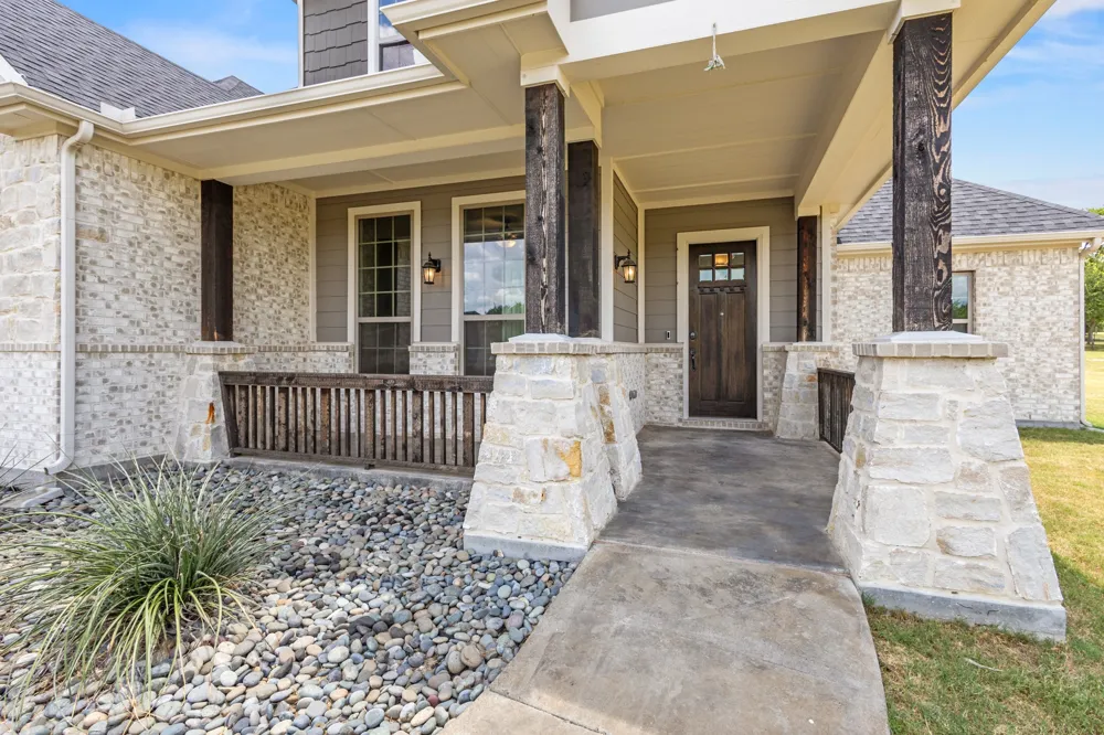 410 Silo Court Waxahachie, TX 75167