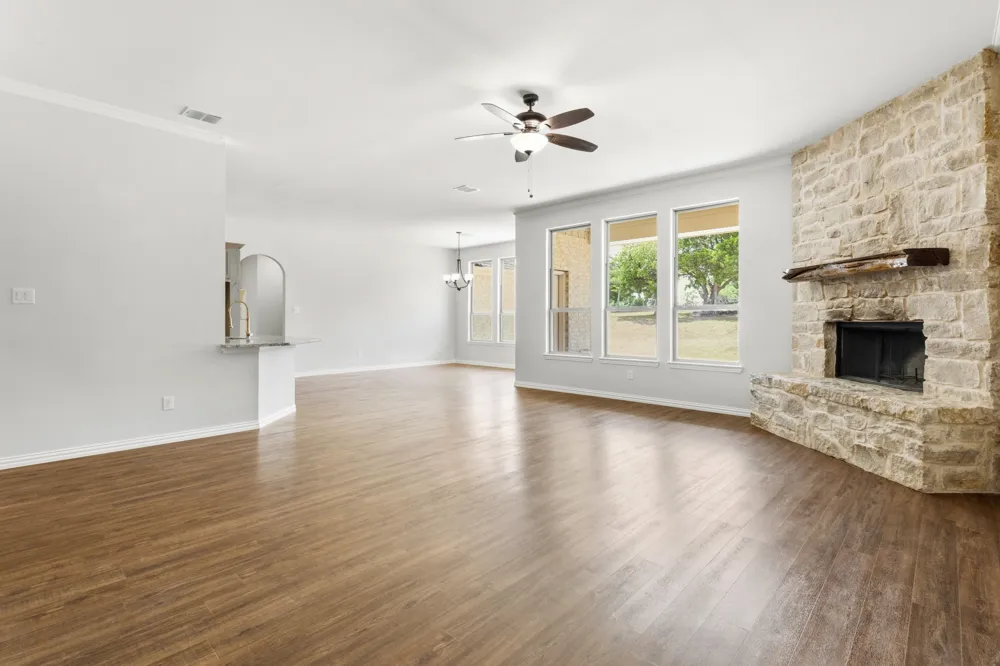410 Silo Court Waxahachie, TX 75167