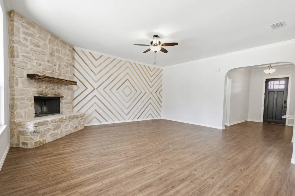 410 Silo Court Waxahachie, TX 75167