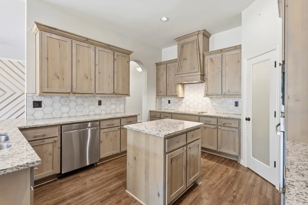 410 Silo Court Waxahachie, TX 75167