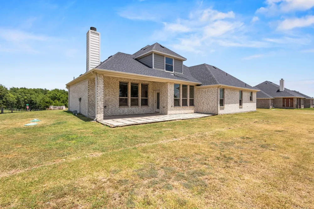 410 Silo Court Waxahachie, TX 75167