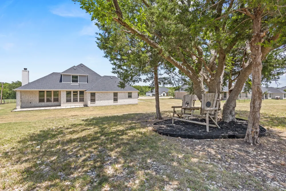 410 Silo Court Waxahachie, TX 75167
