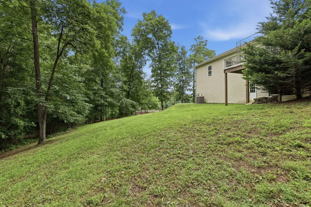 7402 Tiercel Drive Ooltewah, TN 37363