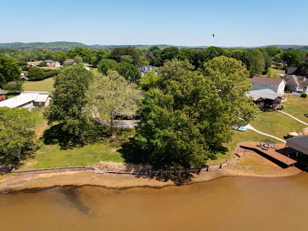 302 Windmill Lane Georgetown, TN 37336