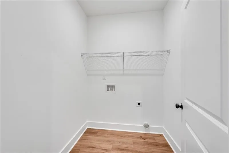 2737 Hallwood Lane Suwanee, GA 30024