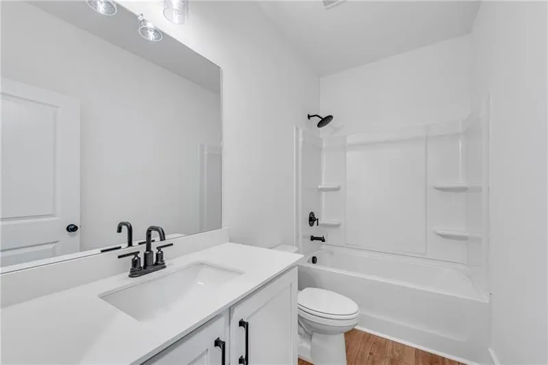 2737 Hallwood Lane Suwanee, GA 30024