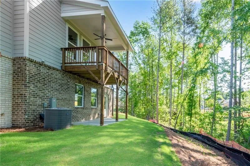 2737 Hallwood Lane Suwanee, GA 30024