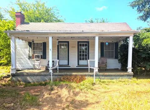 303 E Livingston Street