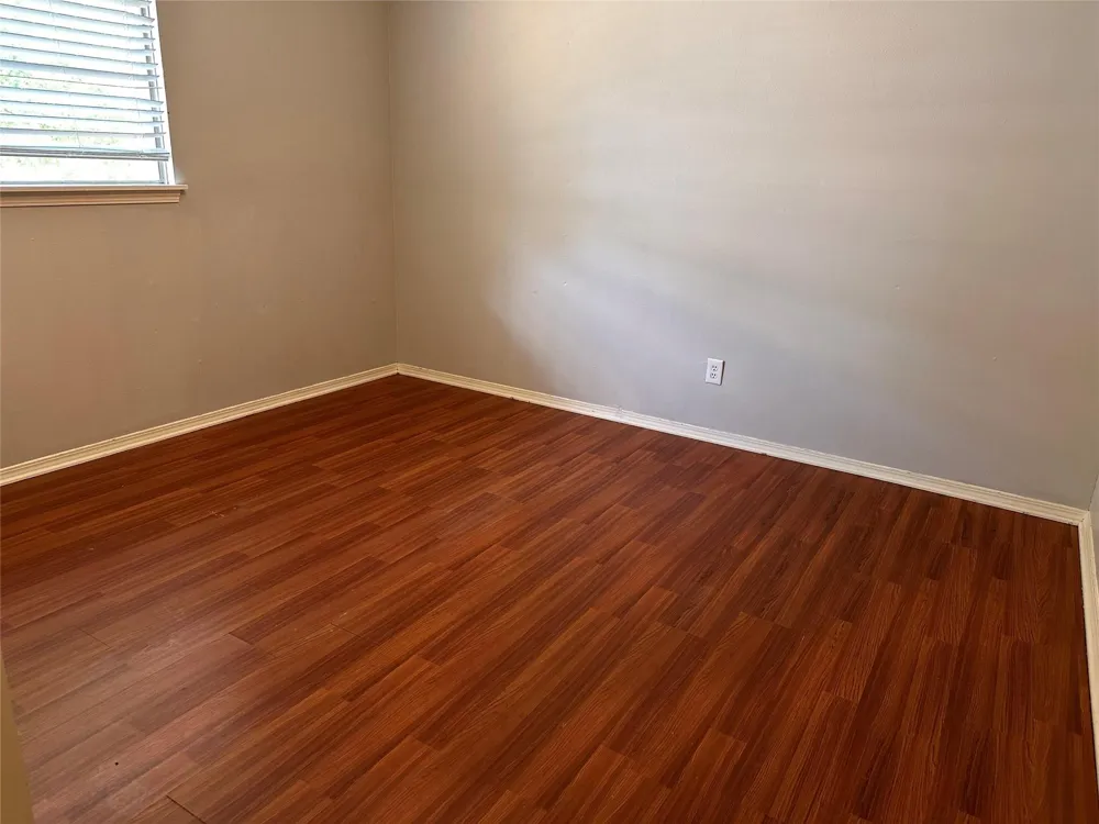 3323 Brookdale Drive Drive Kingwood, TX 77339