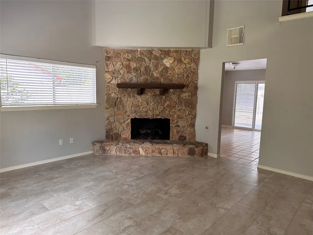 3323 Brookdale Drive Drive Kingwood, TX 77339