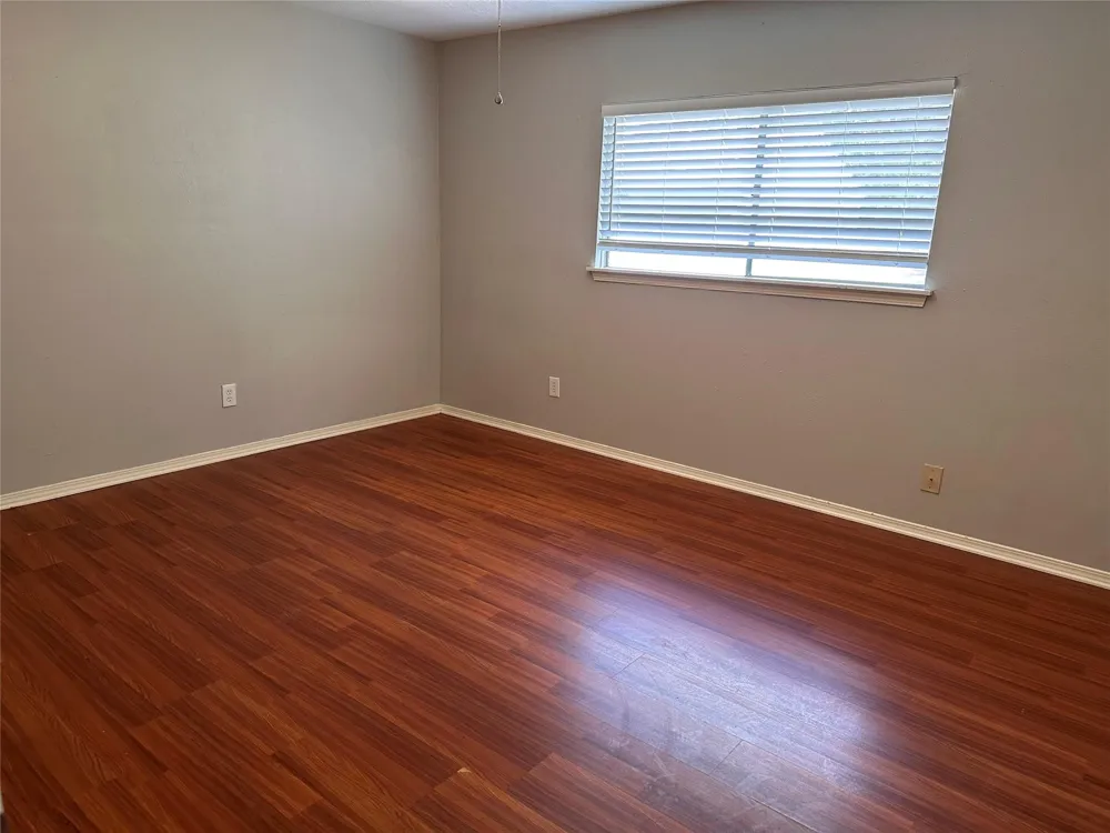 3323 Brookdale Drive Drive Kingwood, TX 77339