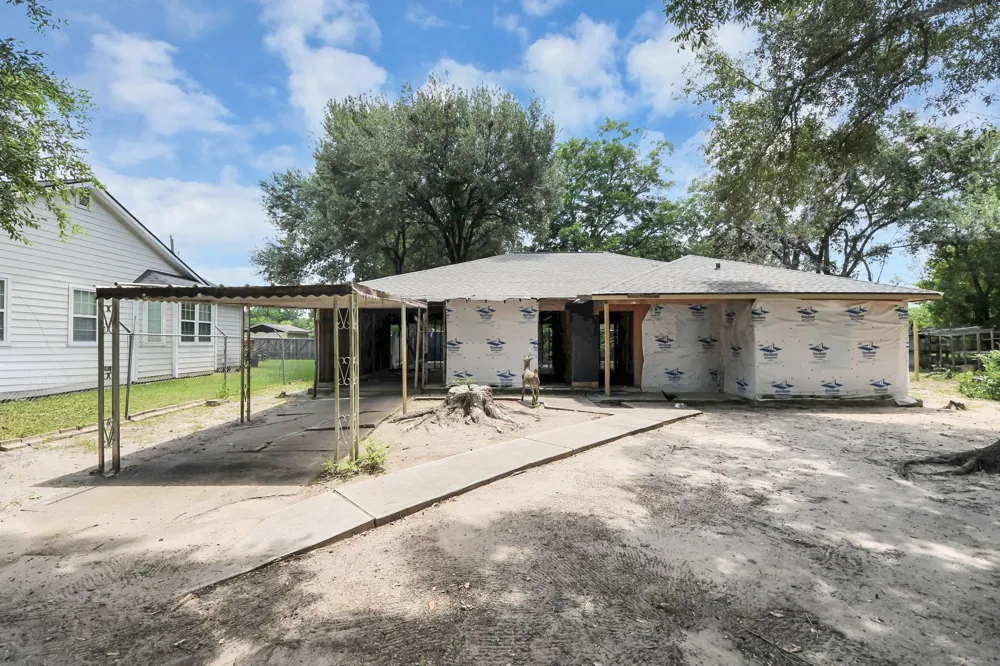 15127 Almeece Street Houston, TX 77053