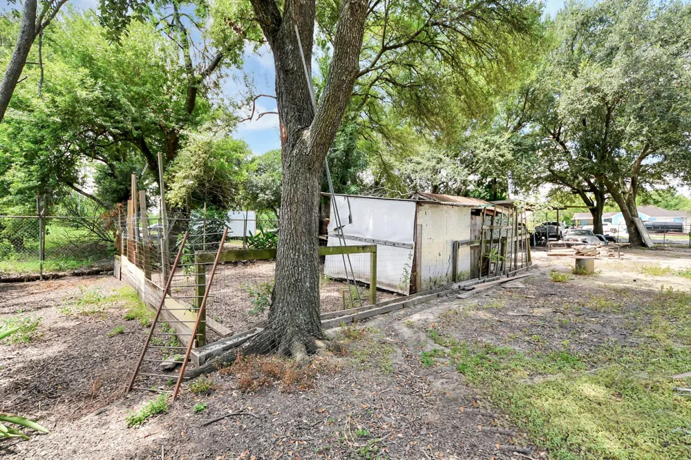 15127 Almeece Street Houston, TX 77053
